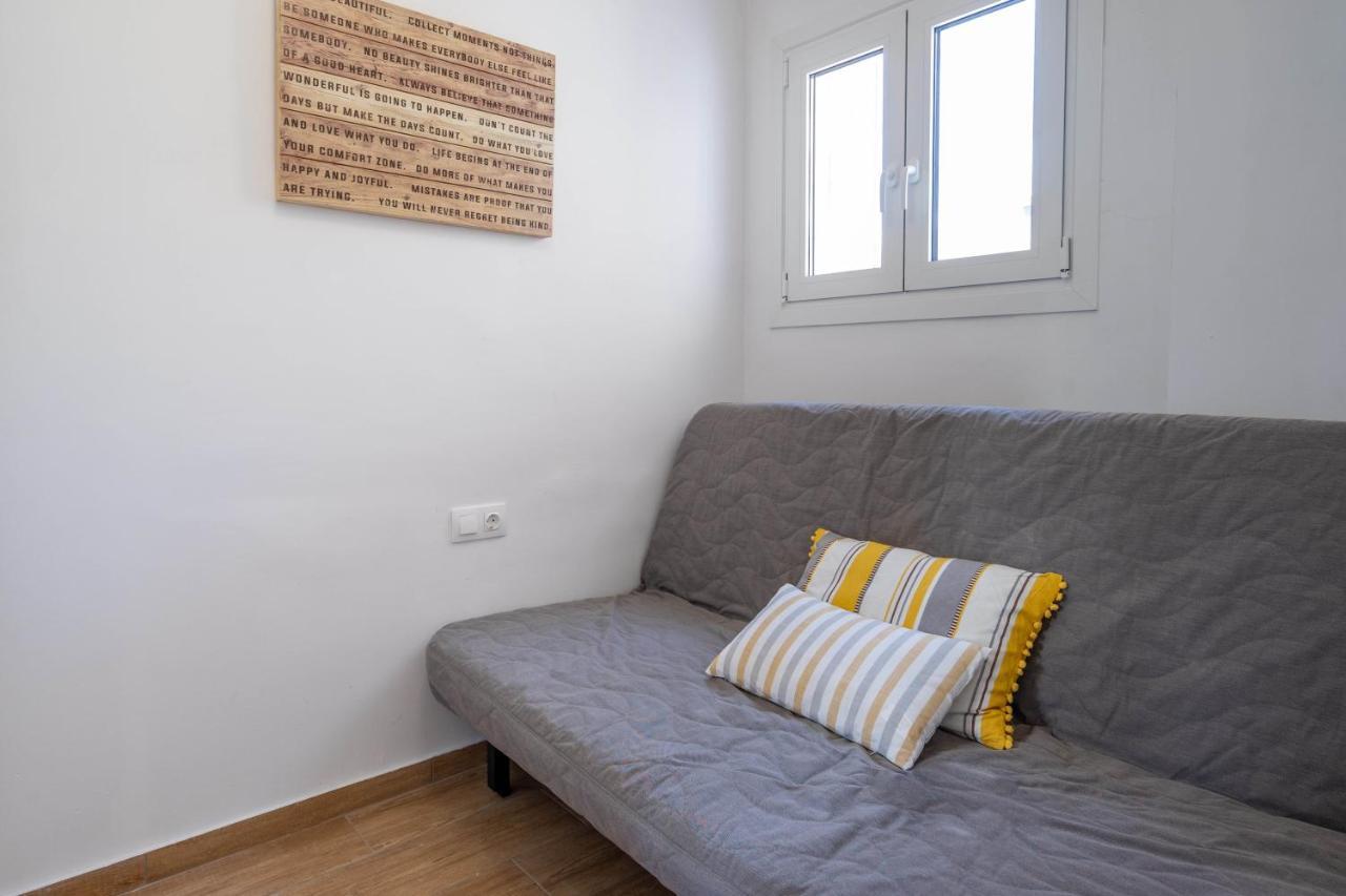 Newly Renovated 2Br Apt! Athens Exterior photo